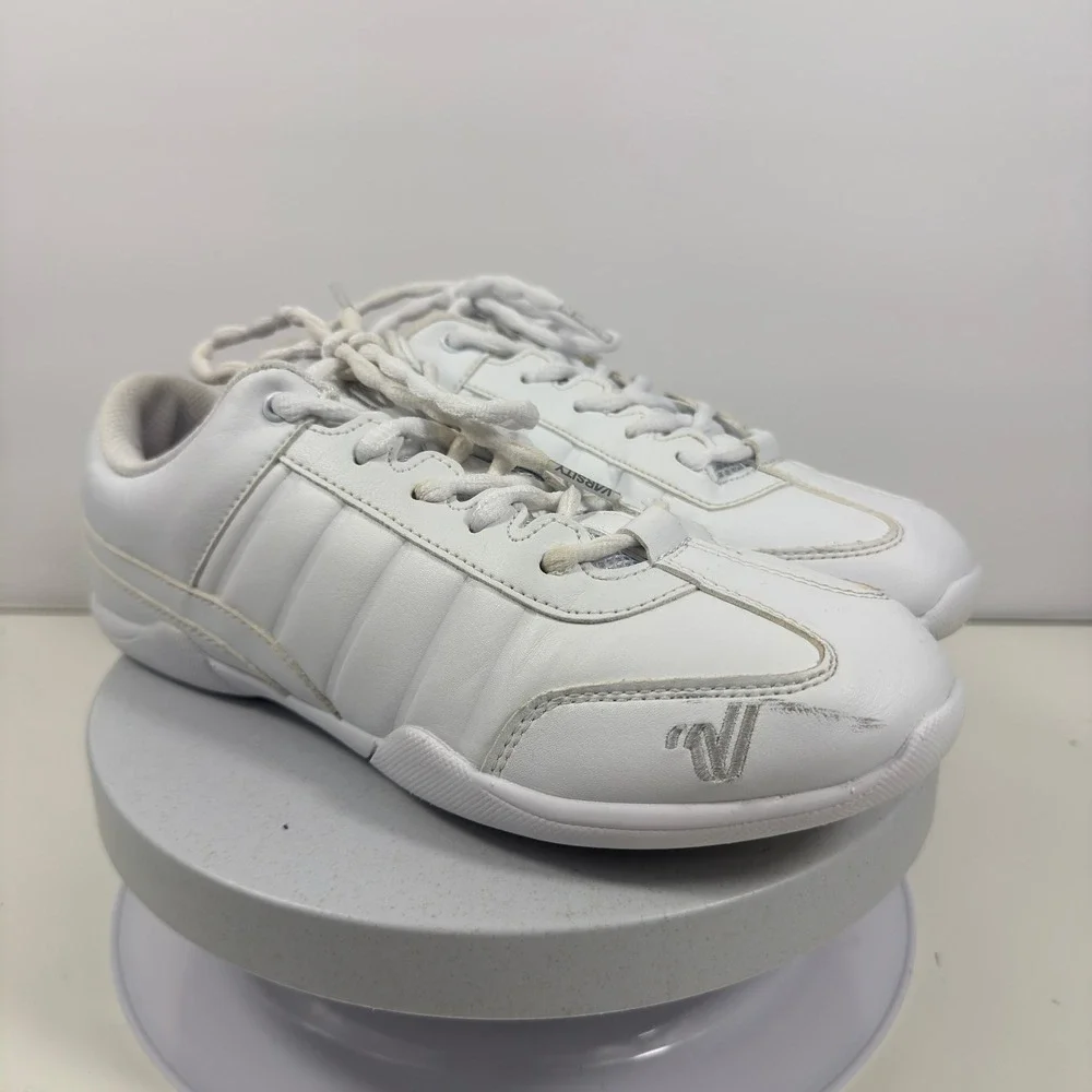 Varsity shape grip