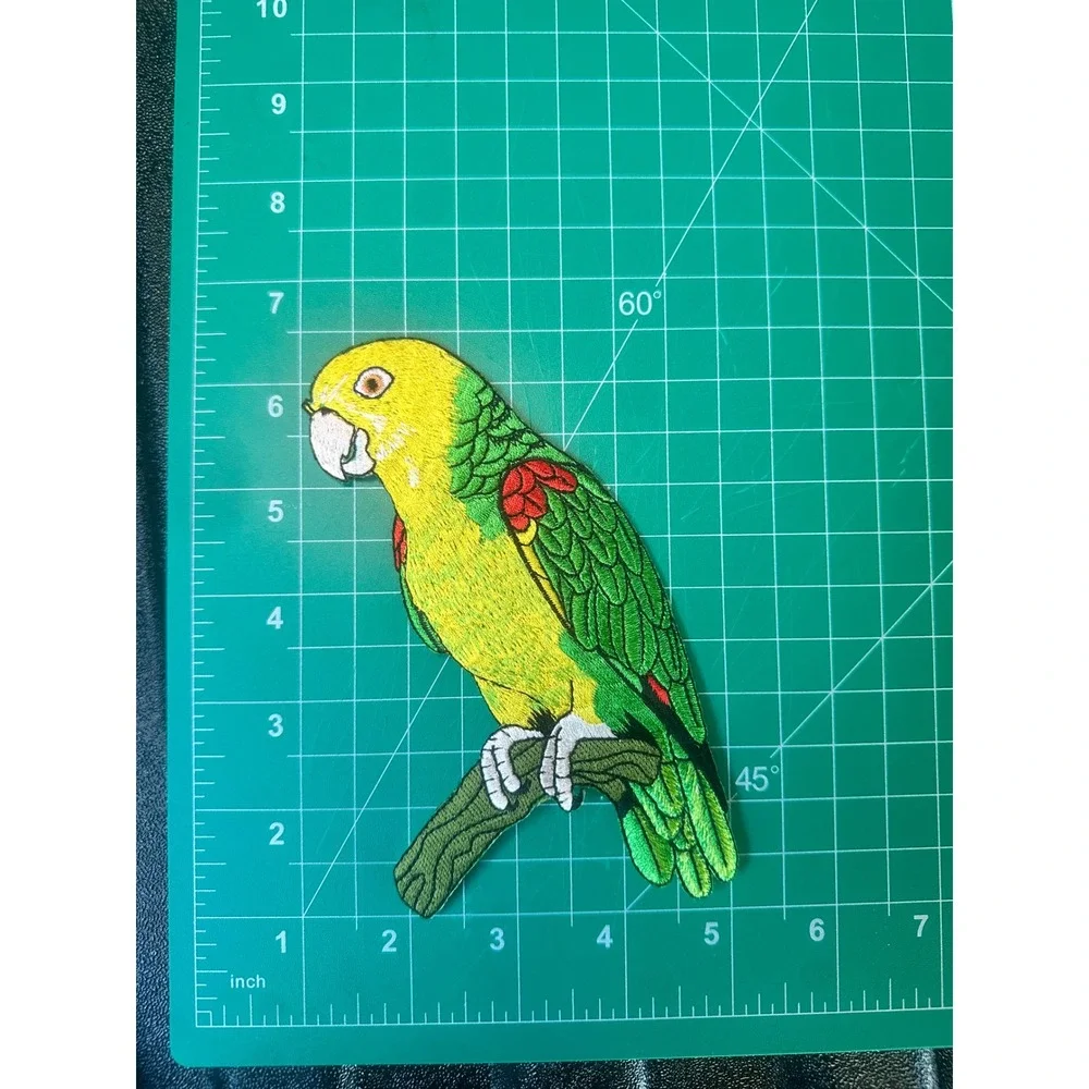 N/A embroidered parrot