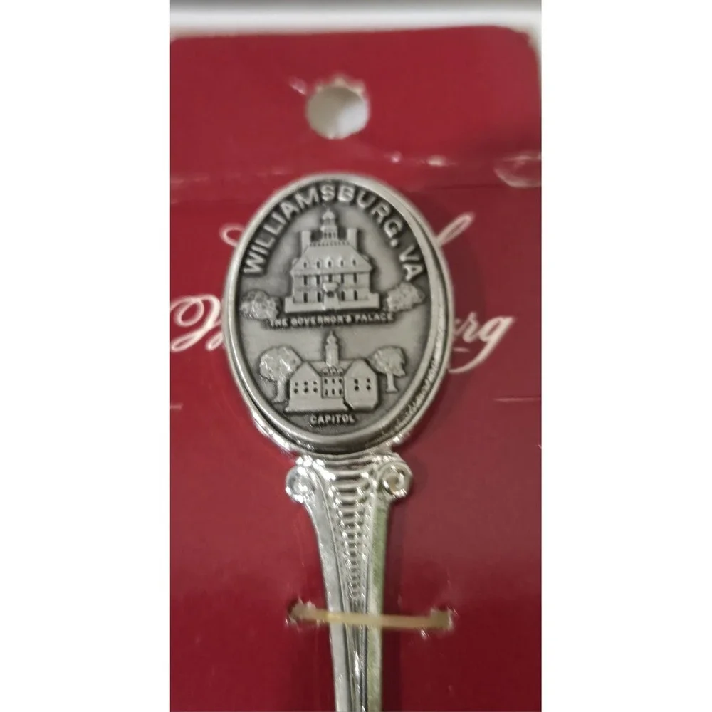 Vintage FORT Colonial‎ Williamsburg Collectible Silver Plated Spoon