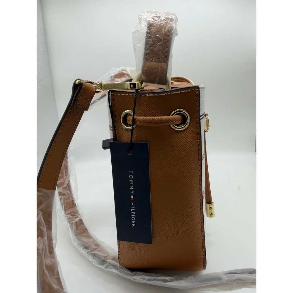 Tommy Hilfiger embrace nautical