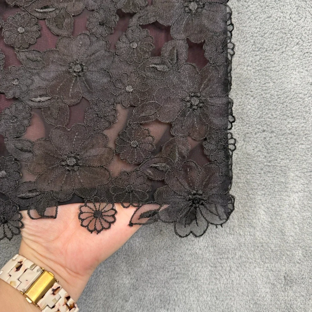 KAY UNGER New York Black Lace Sheer Contrast Red Lining Mini Skirt Whimsigoth 2‎