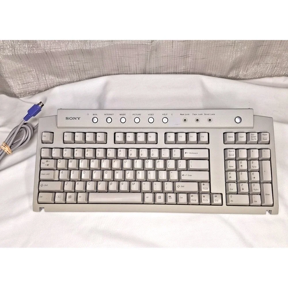 Sony‎ Wired Internet Keyboard PCVA-KB1P/UB PS/2