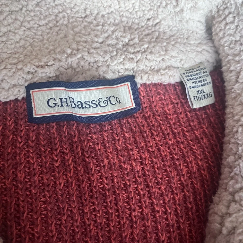 G.H. Bass & Co. classic crewneck