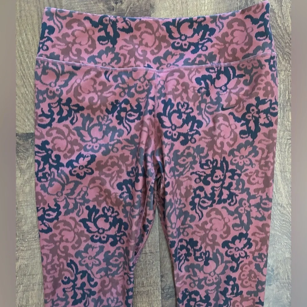 Nike womens printed