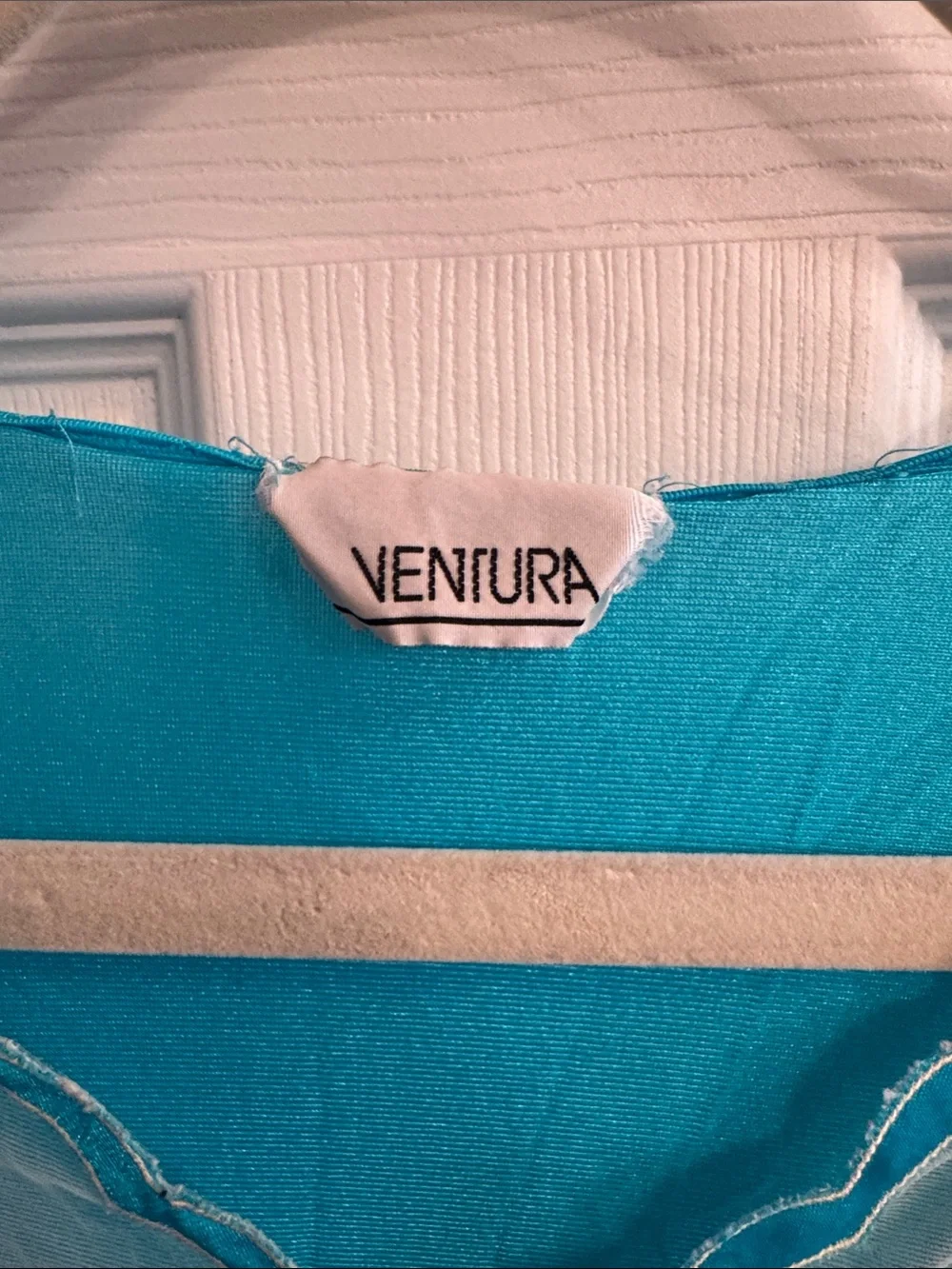 Ventura bright turquoise