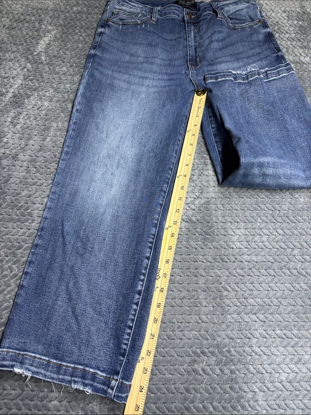 Judy Blue classic cropped