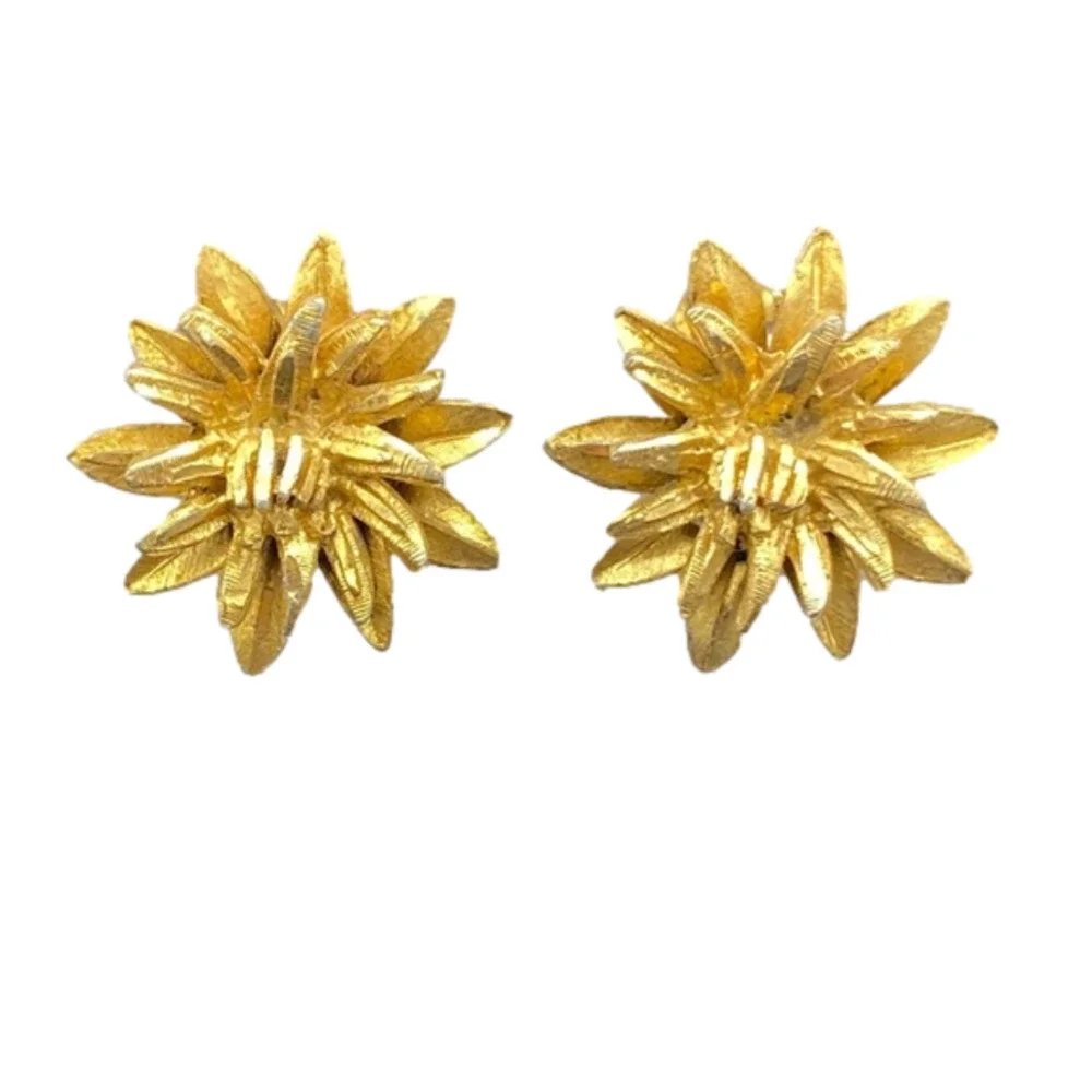 Vintage gold starburst