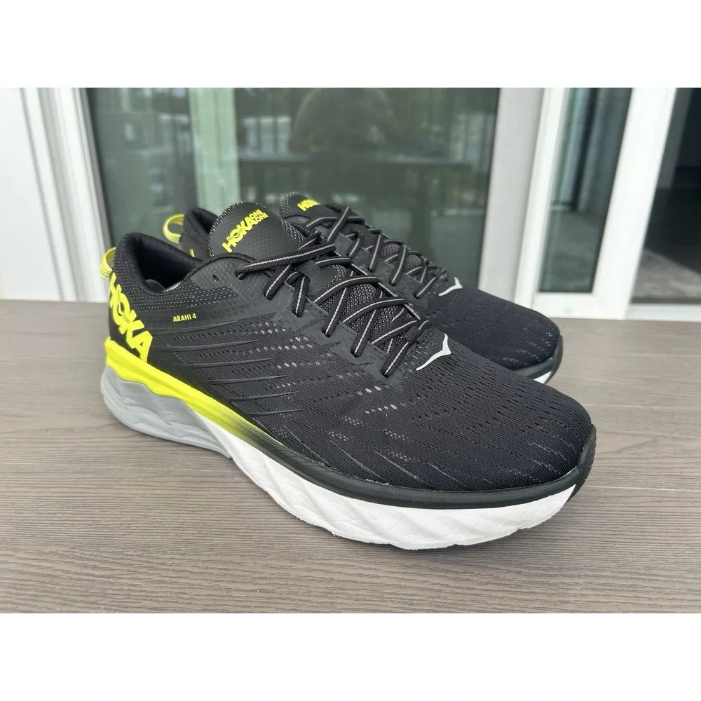 Hoka One One hoka one