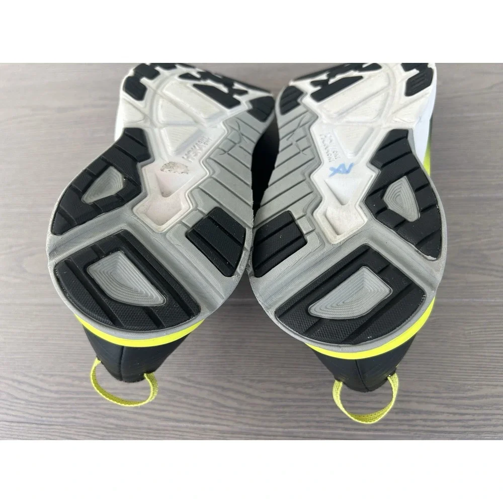 Hoka One One hoka one