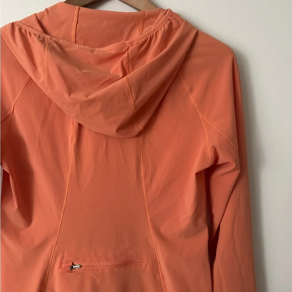 lululemon athletica lightweight hooded