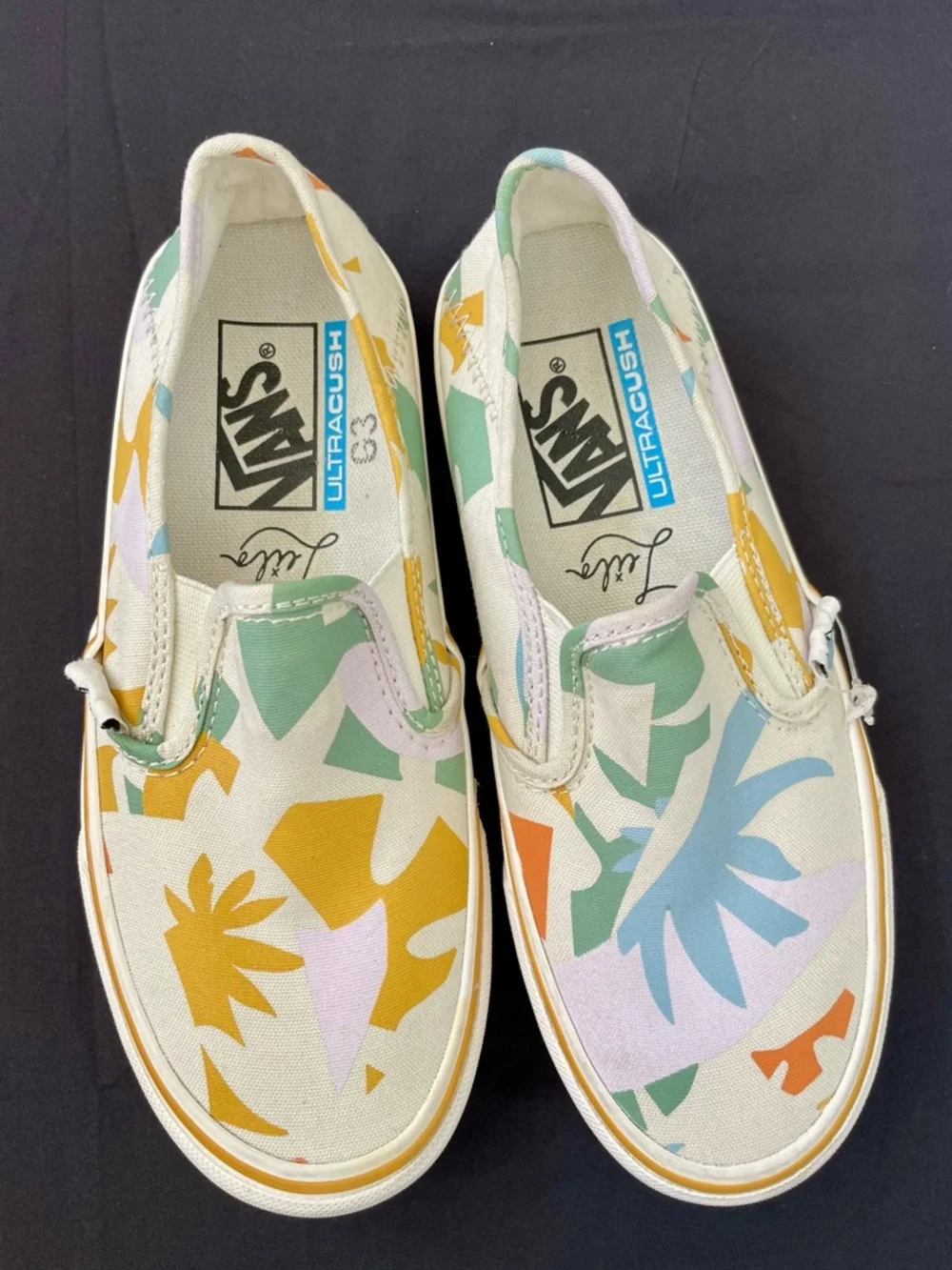 Vans x Leila Hurst Slip-On SF Abstract‎ Leaf Sneakers - Size 5