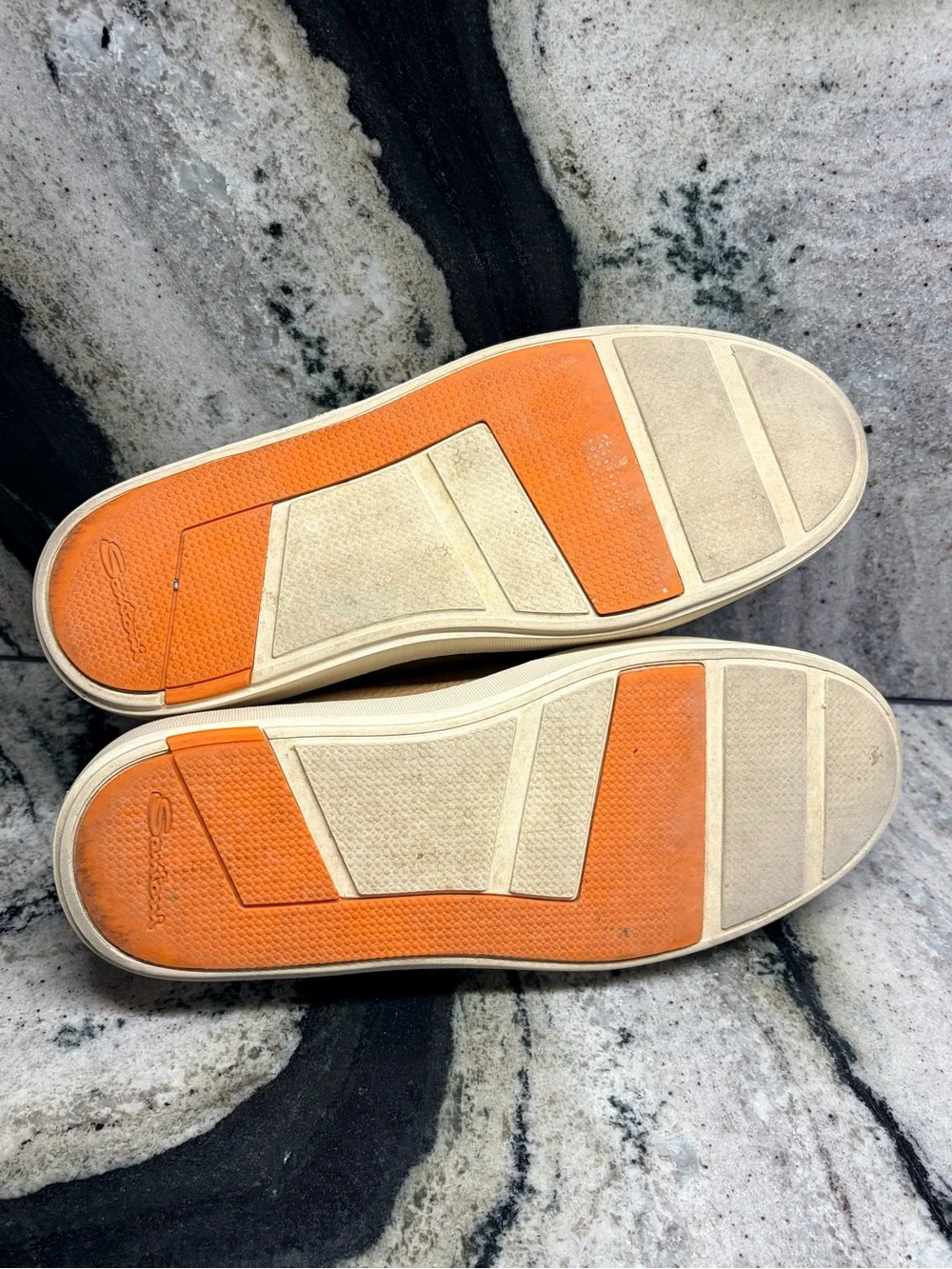 Santoni description beautiful
