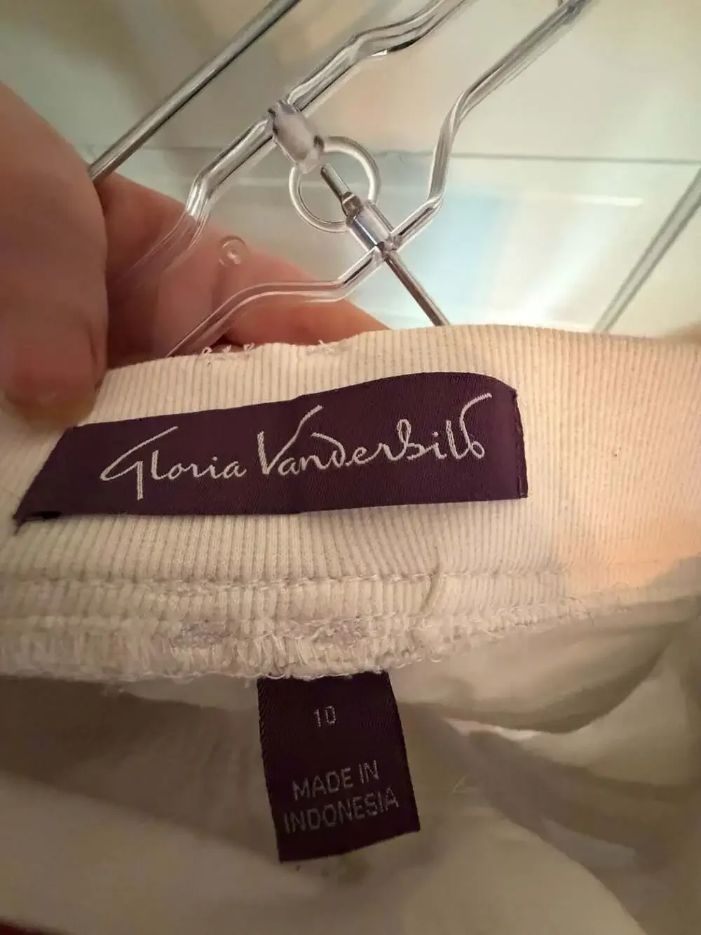 Gloria Vanderbilt gloria vanderbilt