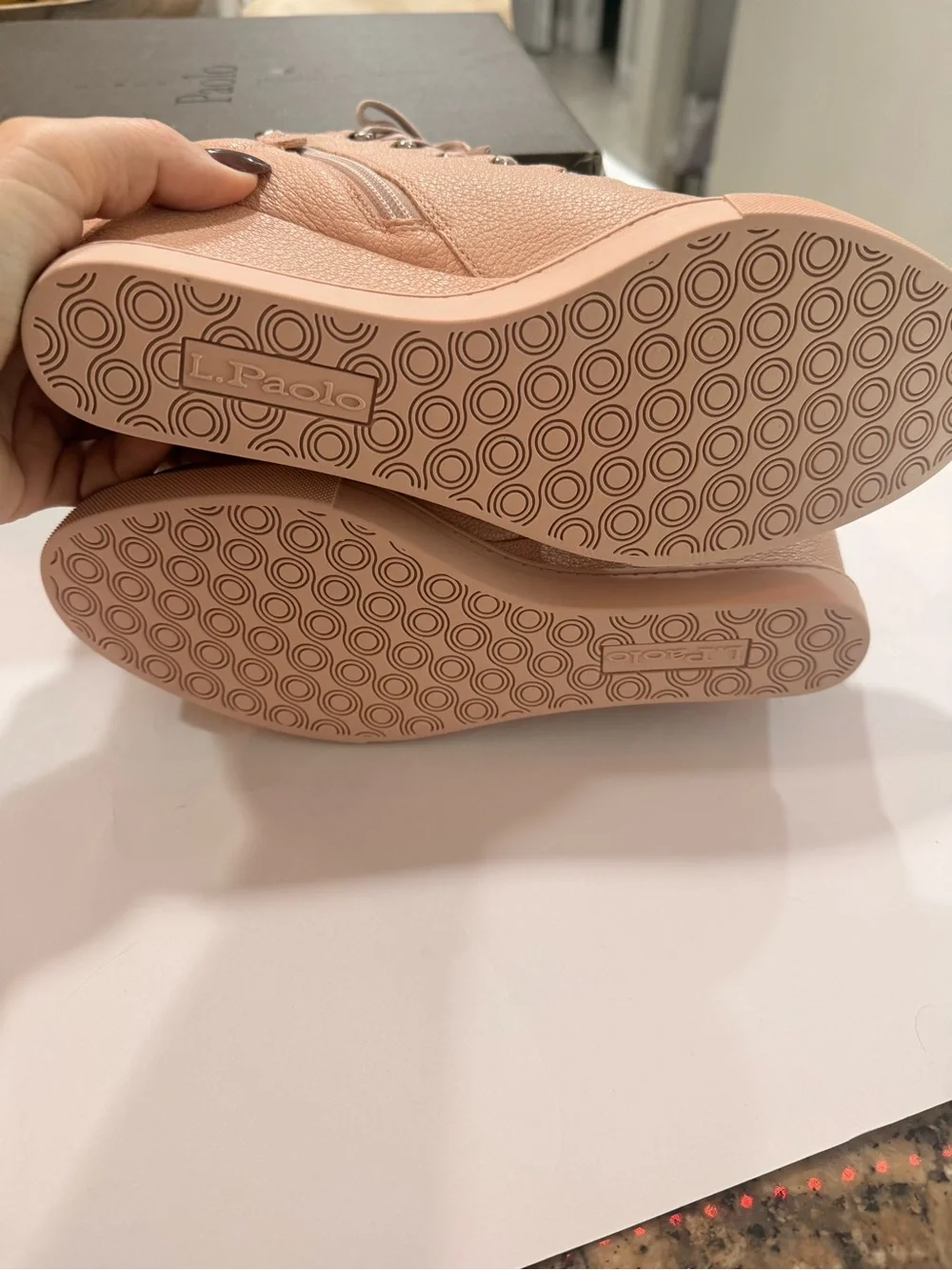 Paolo stylish wedge