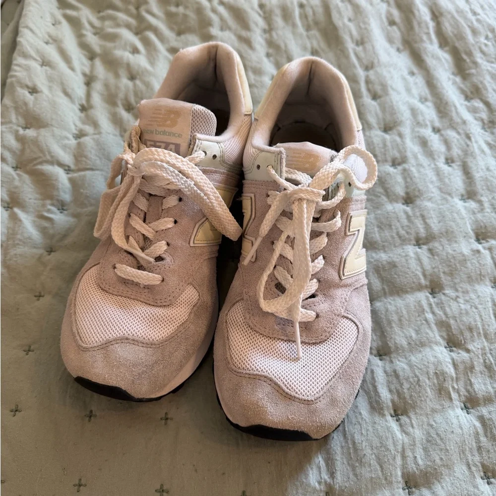 Women’s New Balance 574 Size 8