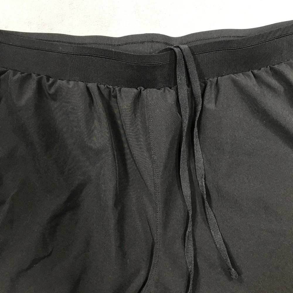 Fabletics fundamental shorts