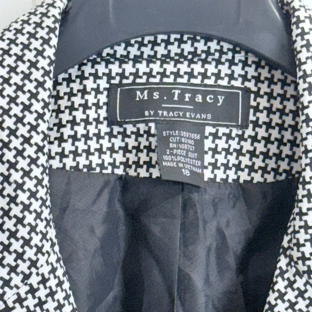 Ms. Tracy Tracy Evans Houndstooth Blazer Black White Trim Bows Size 18 Pockets