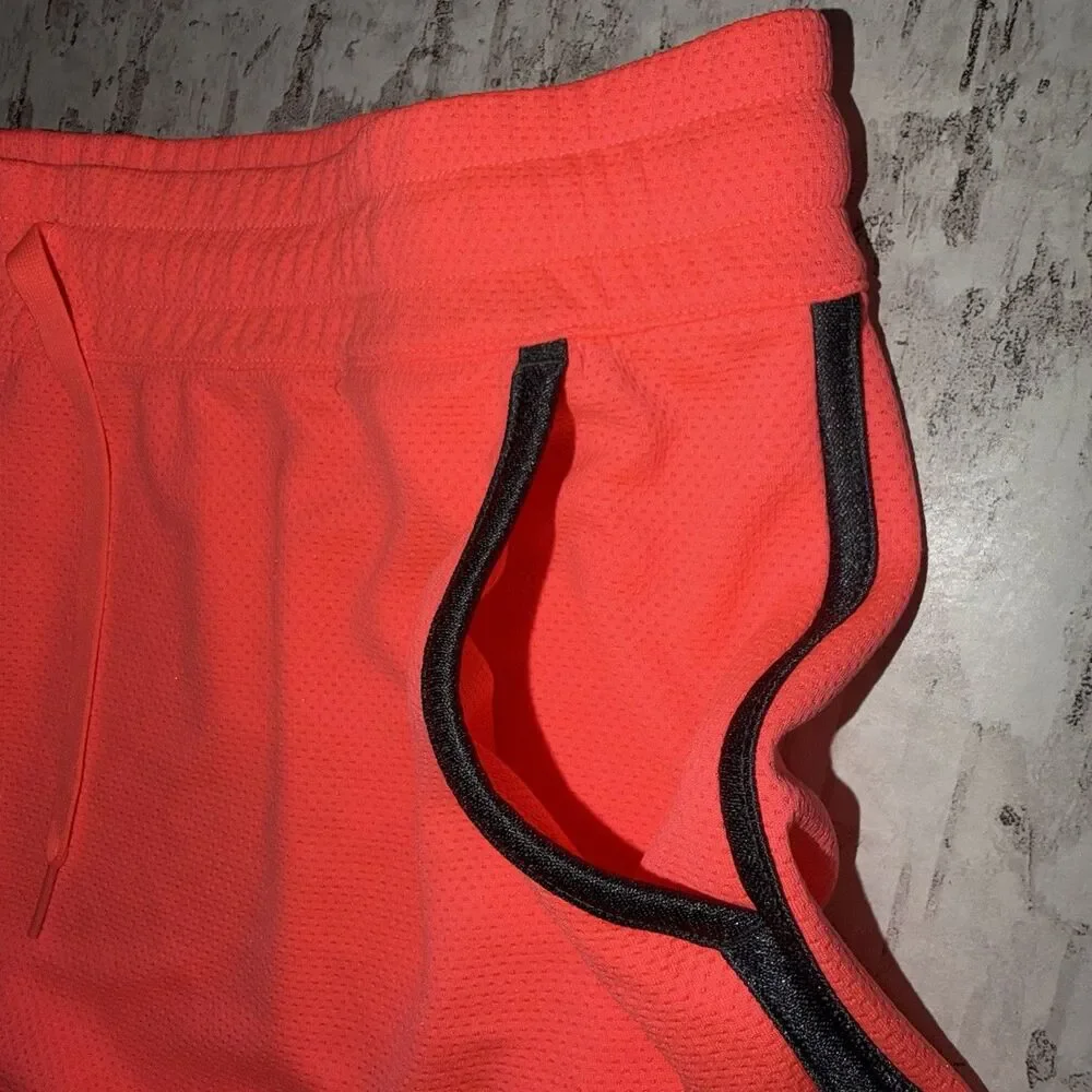 Under Armour preowned excellent