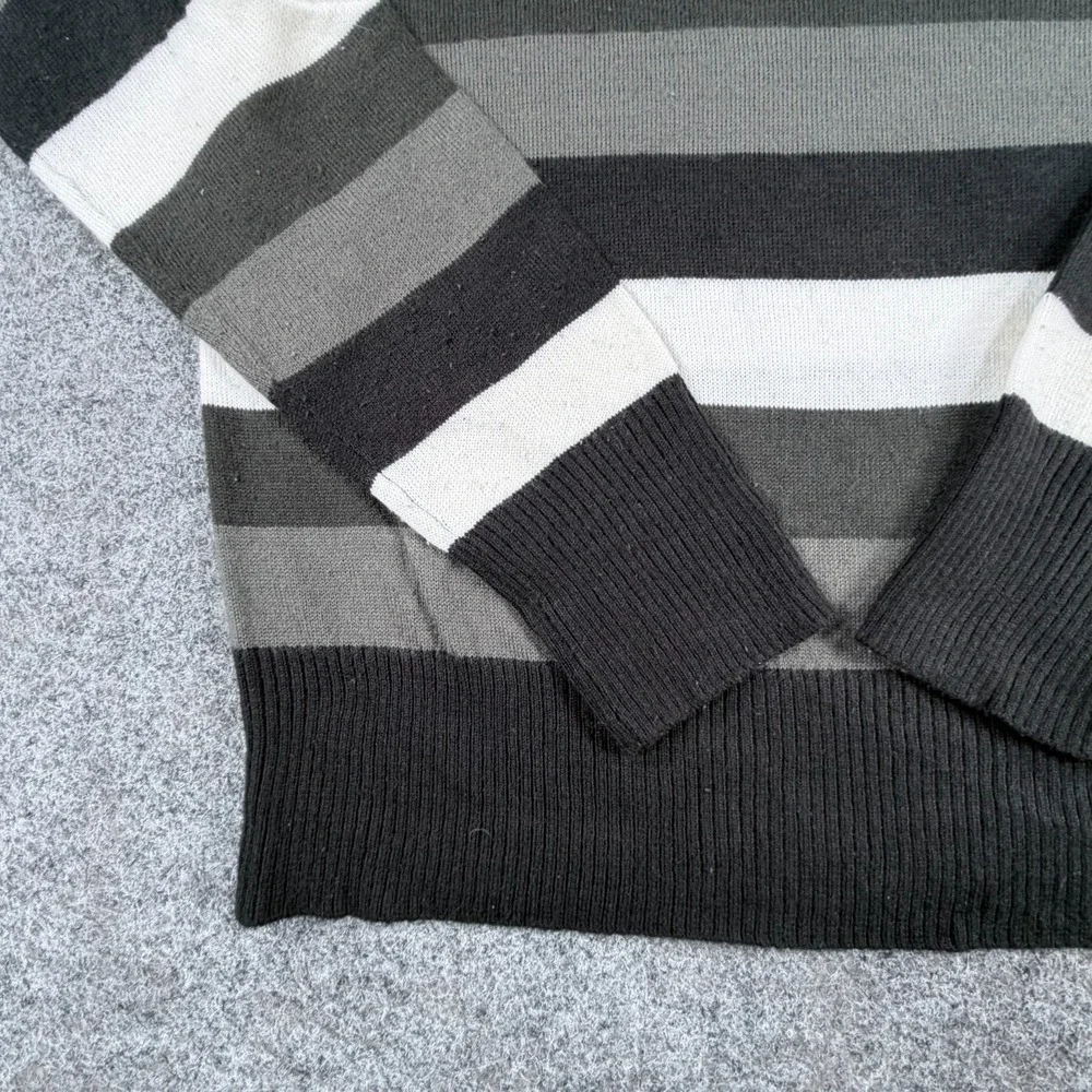 BKE pullover sweater