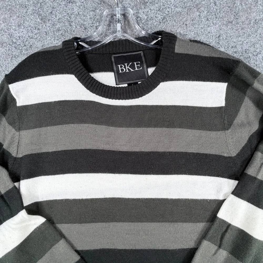 BKE pullover sweater