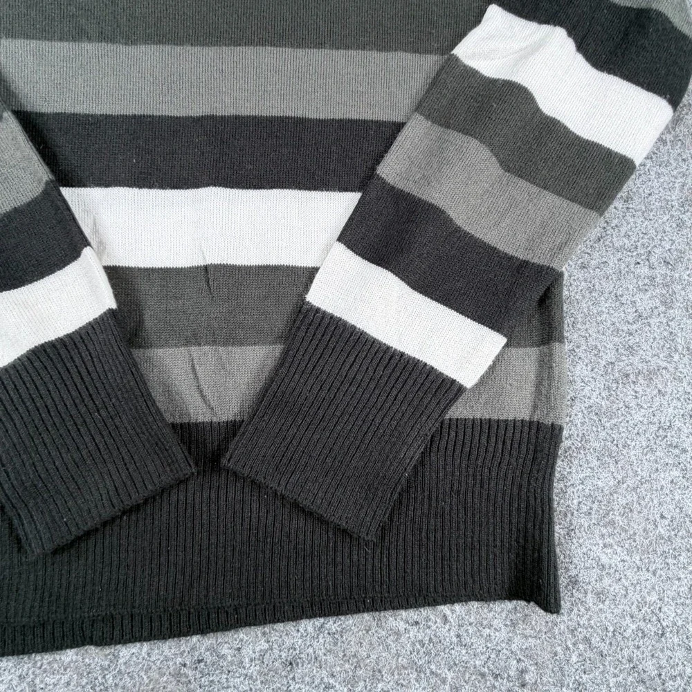 BKE pullover sweater