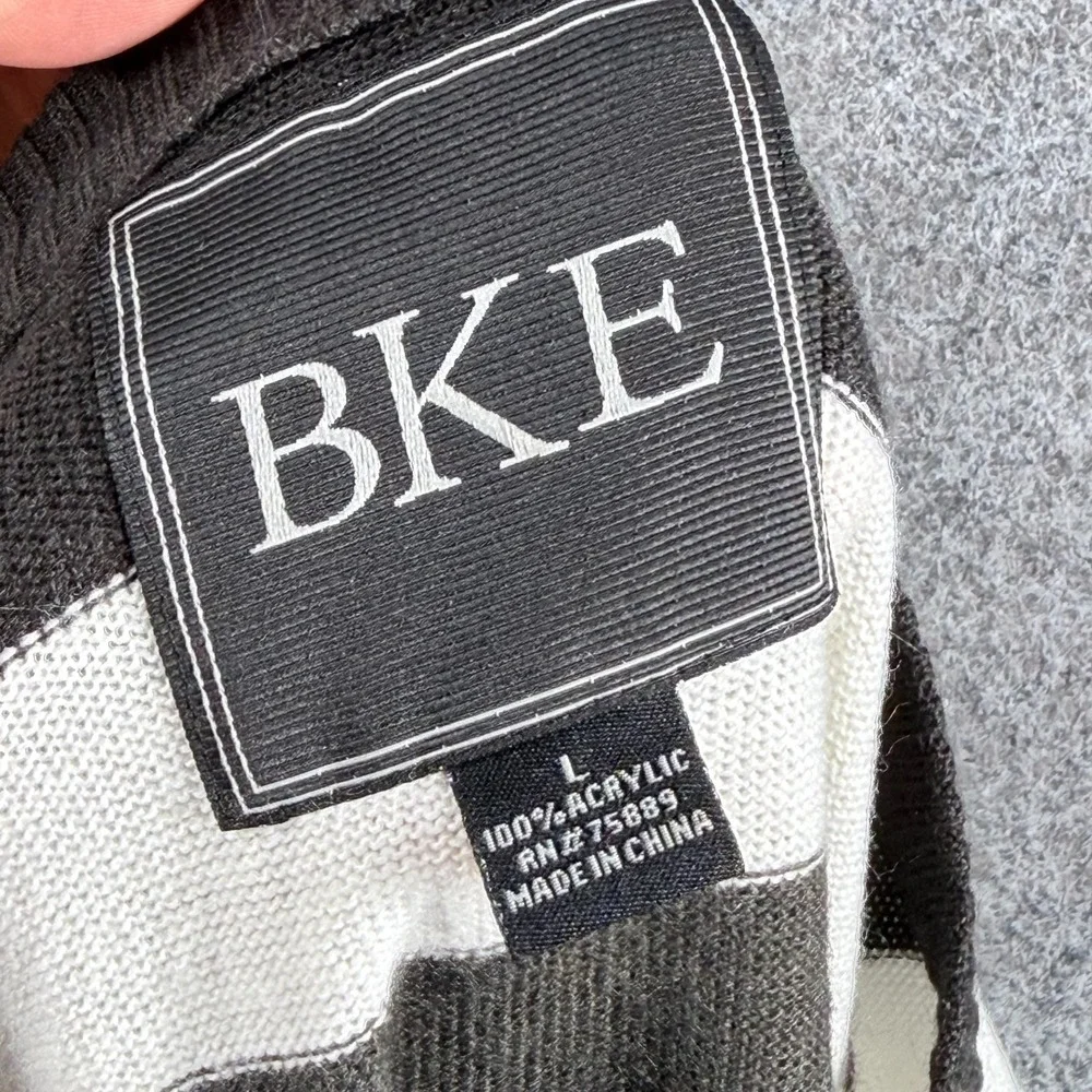BKE pullover sweater