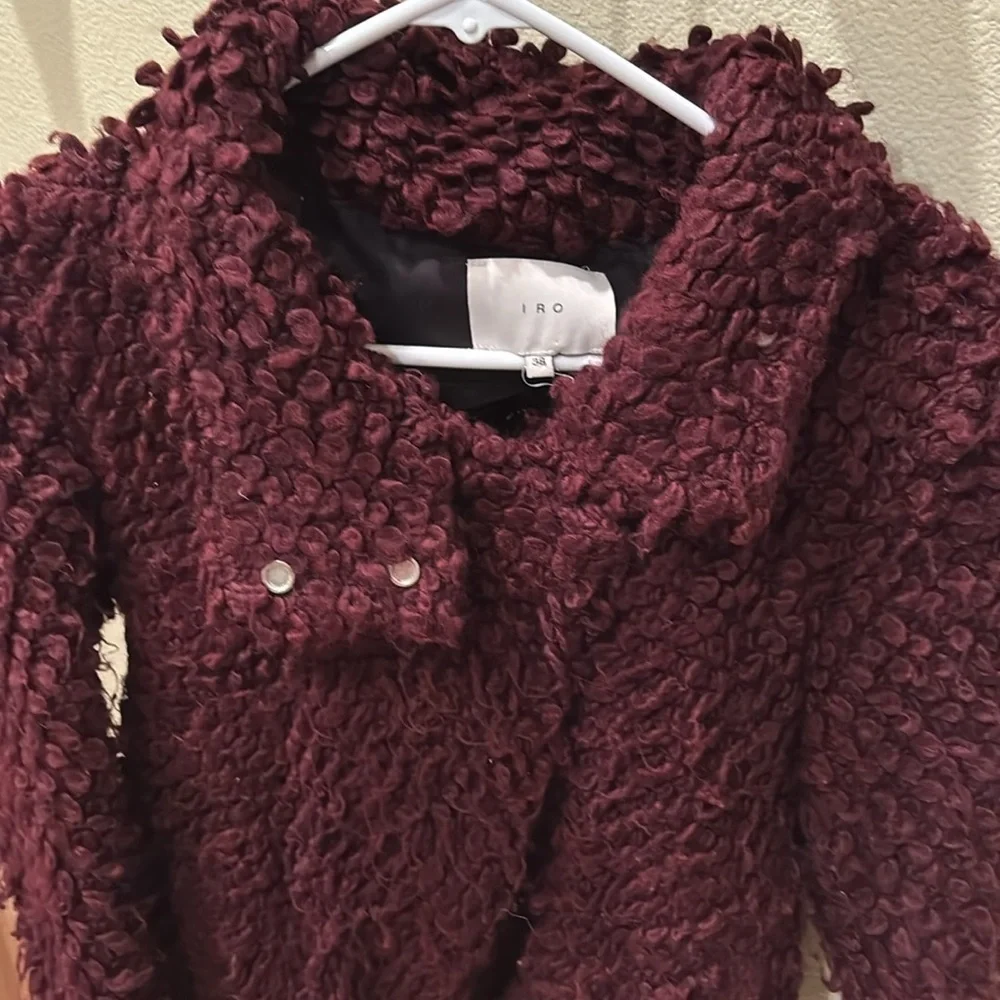 IRO sleeve maroon