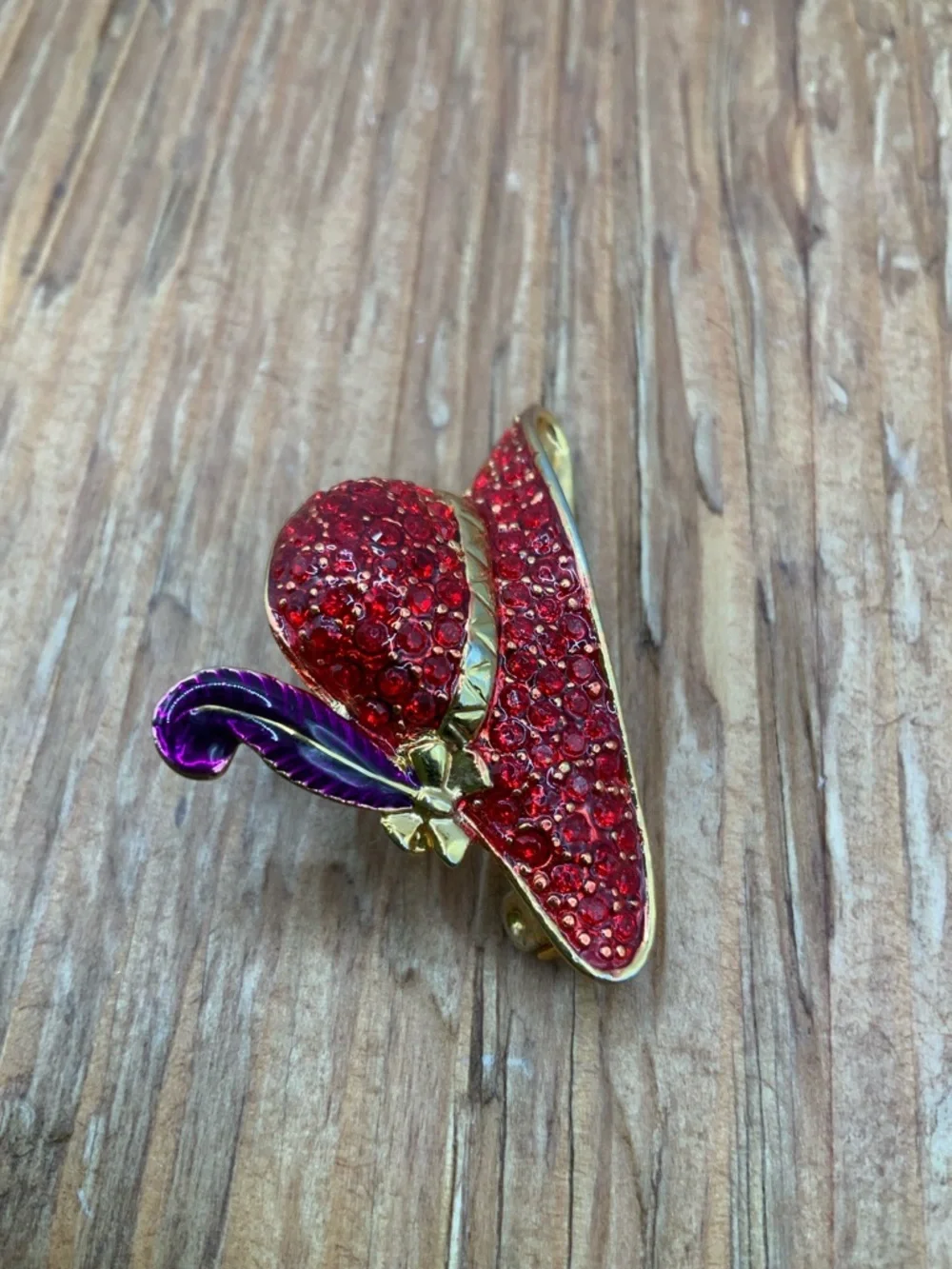 Red Jeweled Hat Society Vintage Purple Feather Accent Gold Tone Brooch