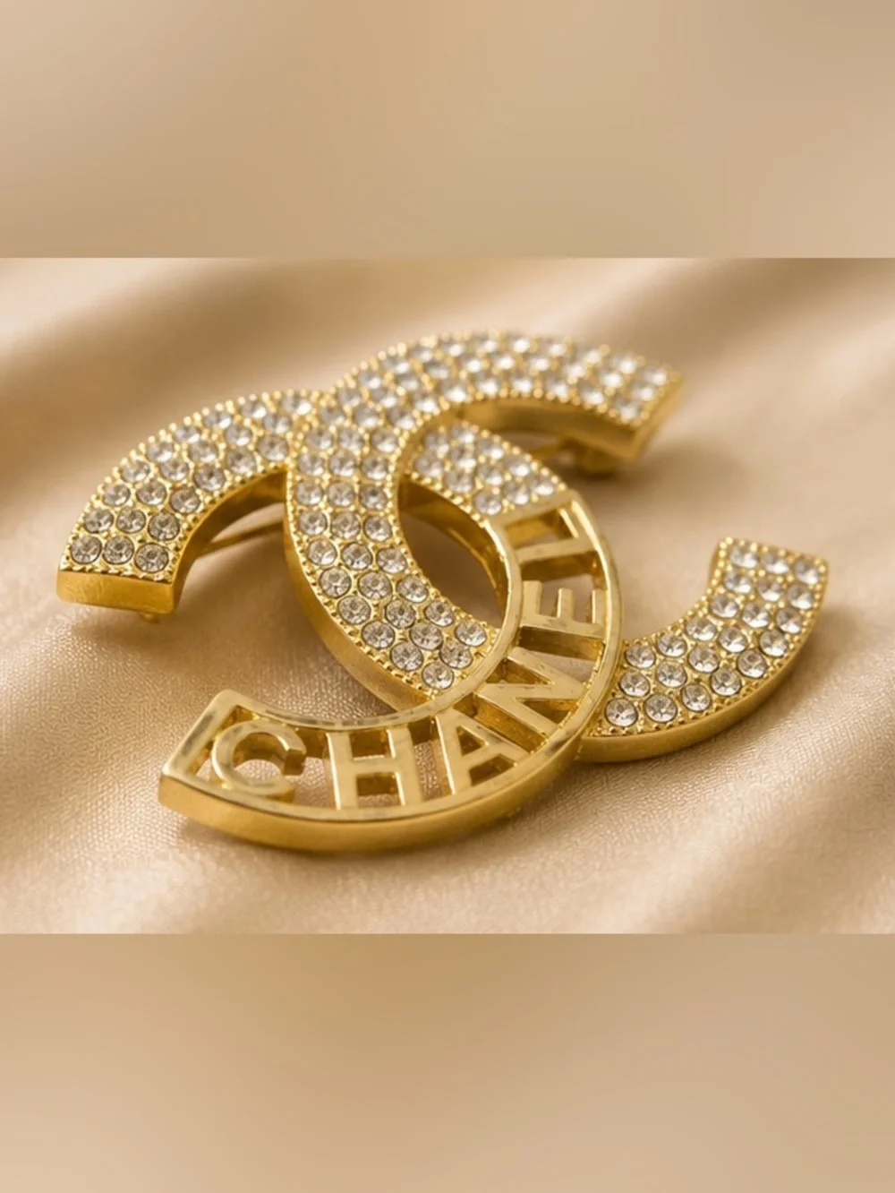 Gold Tone Crystal Statement Brooch Pin – Elegant Sparkling Fashion Jewelry