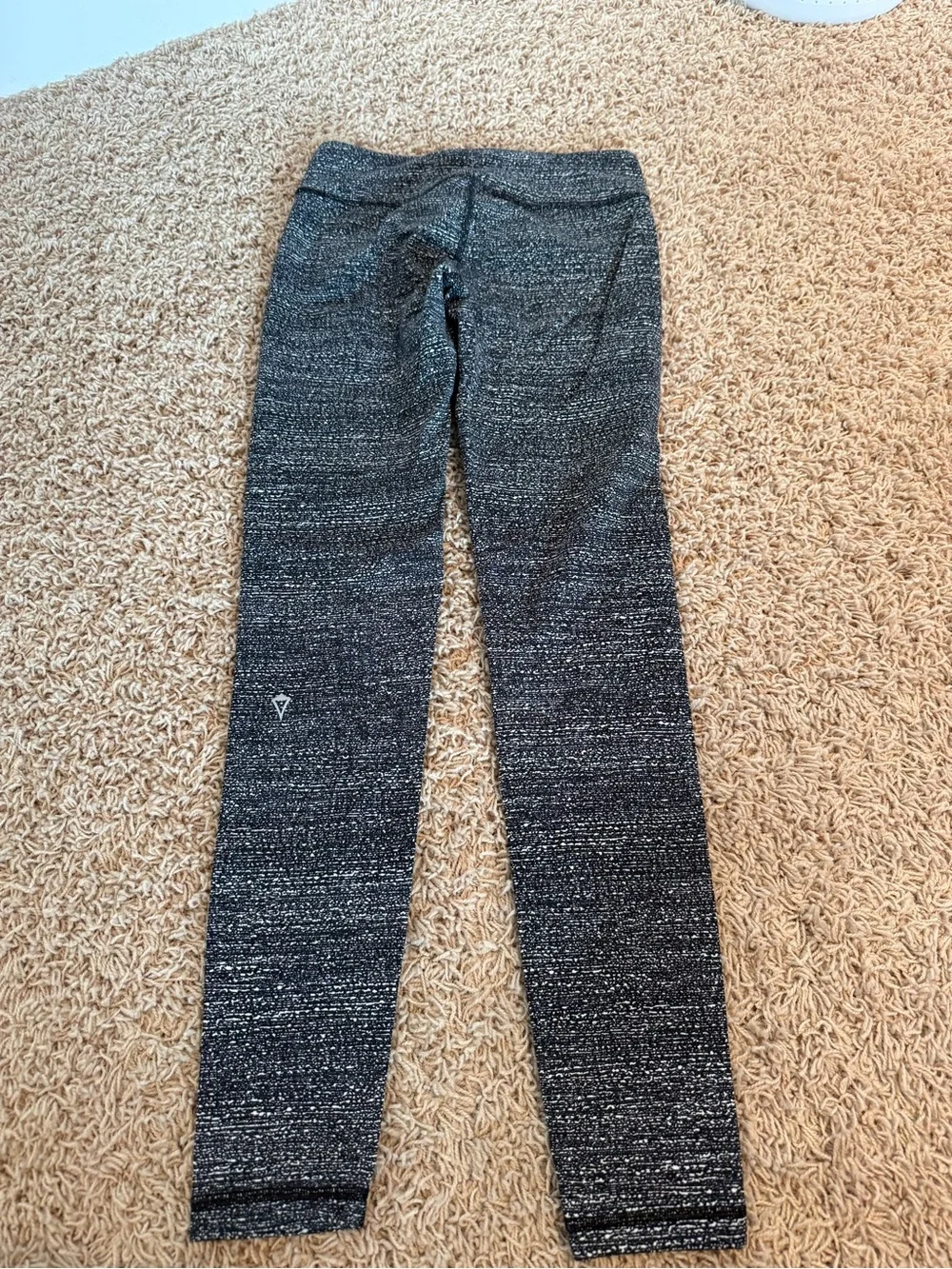 Ivivva Heathered Black Stretchy Jeggings