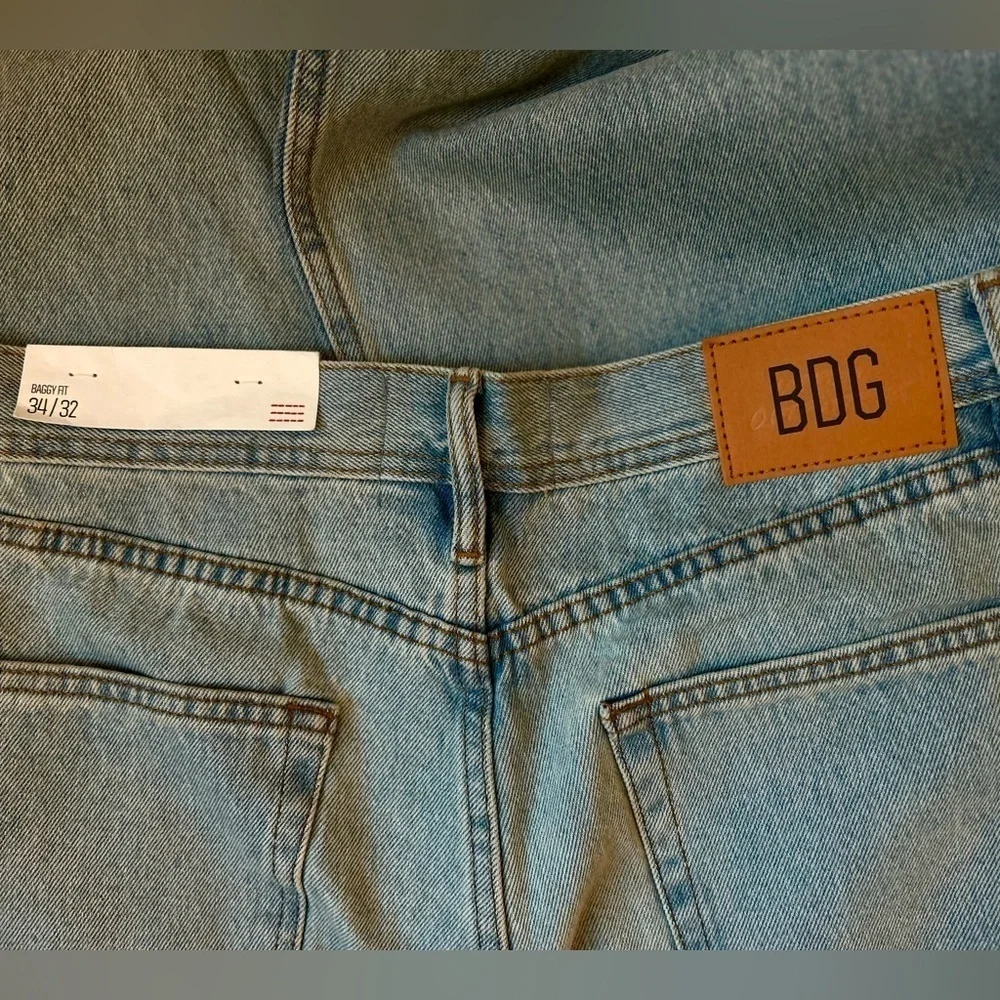 BDG 30” skateboarding cabin