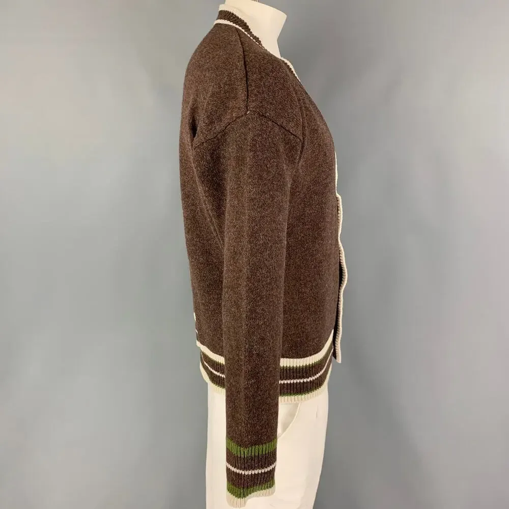 Kiton closure brown sleeve