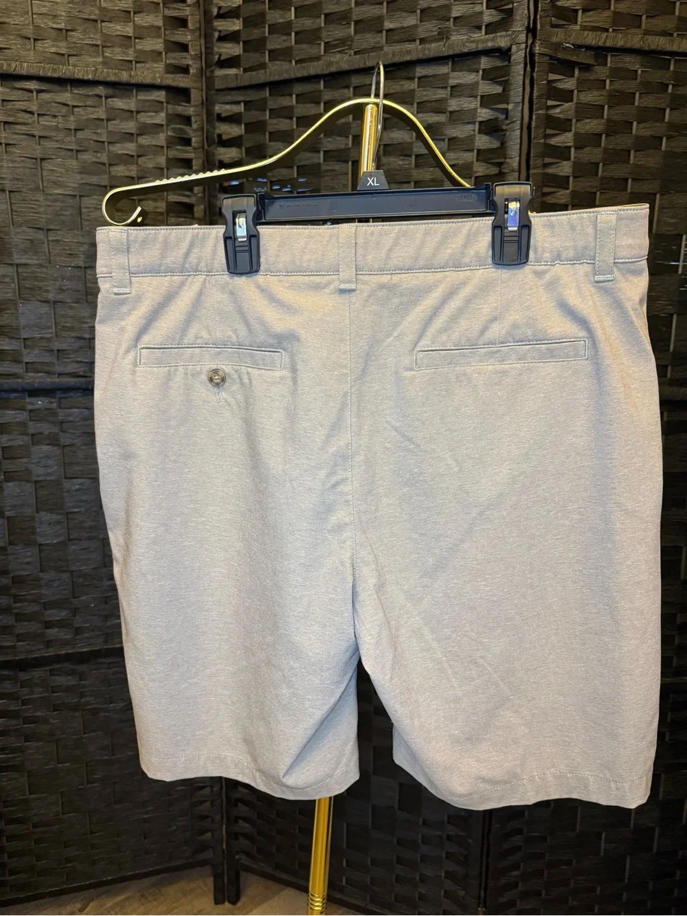 Hogan ben khaki