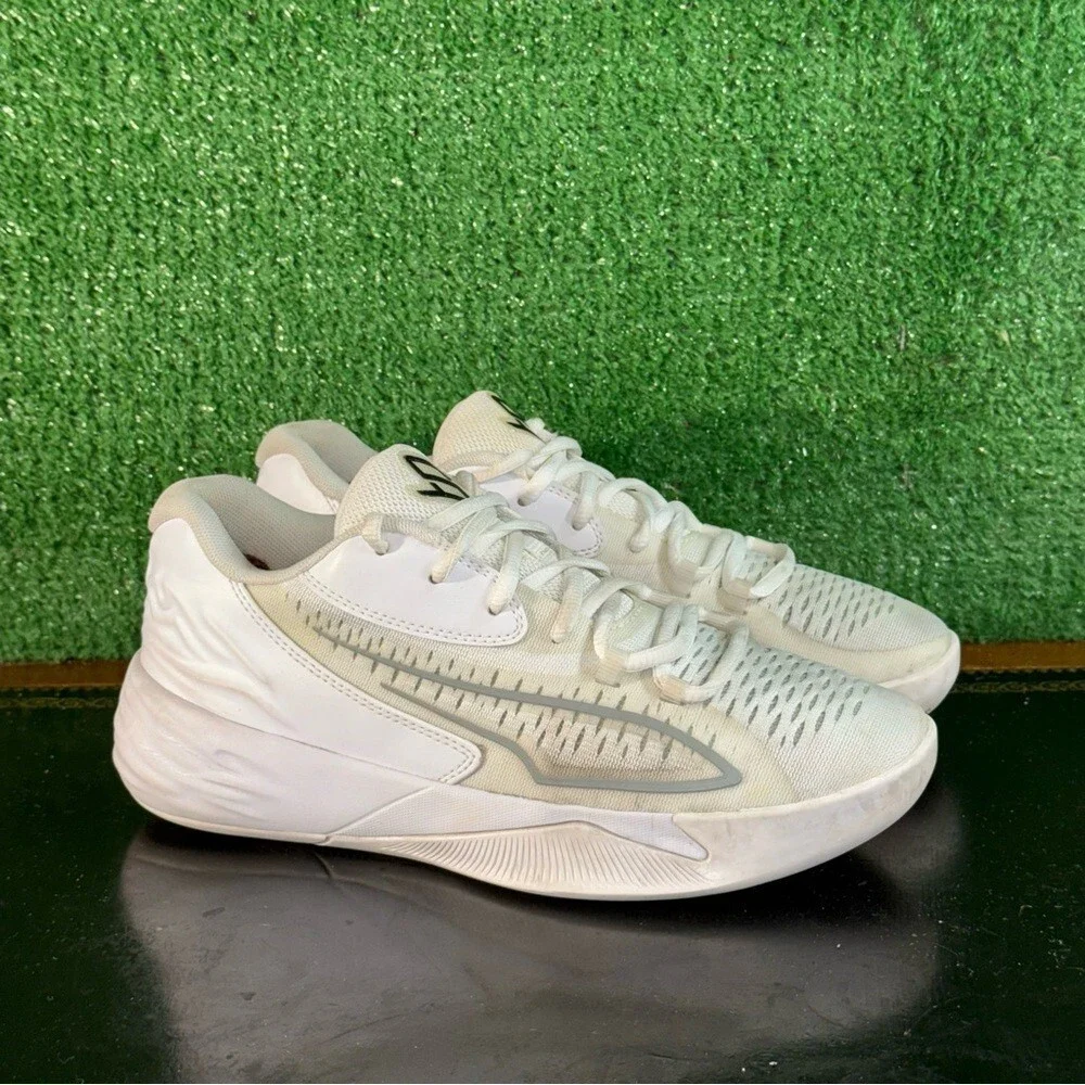 PUMA Stewie 1 Basketball Shoes‎ White 378262-04 Women’s Size 7
