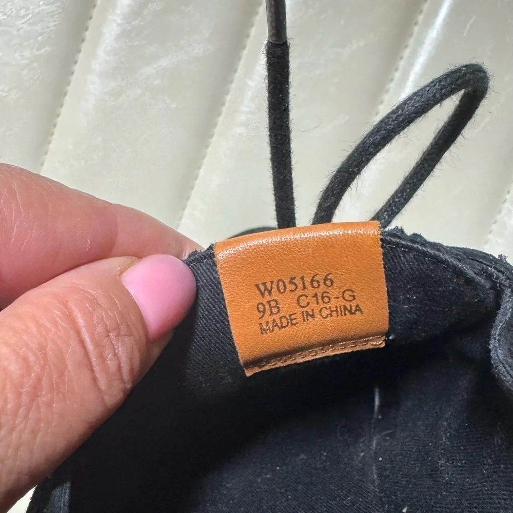 Cole Haan good pre