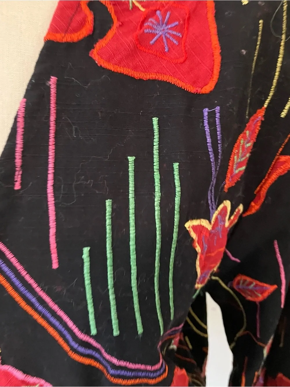 VTG Chicos Women’s Black Cotton Jacket Open Embroidered Flowers Short Artsy Lg
