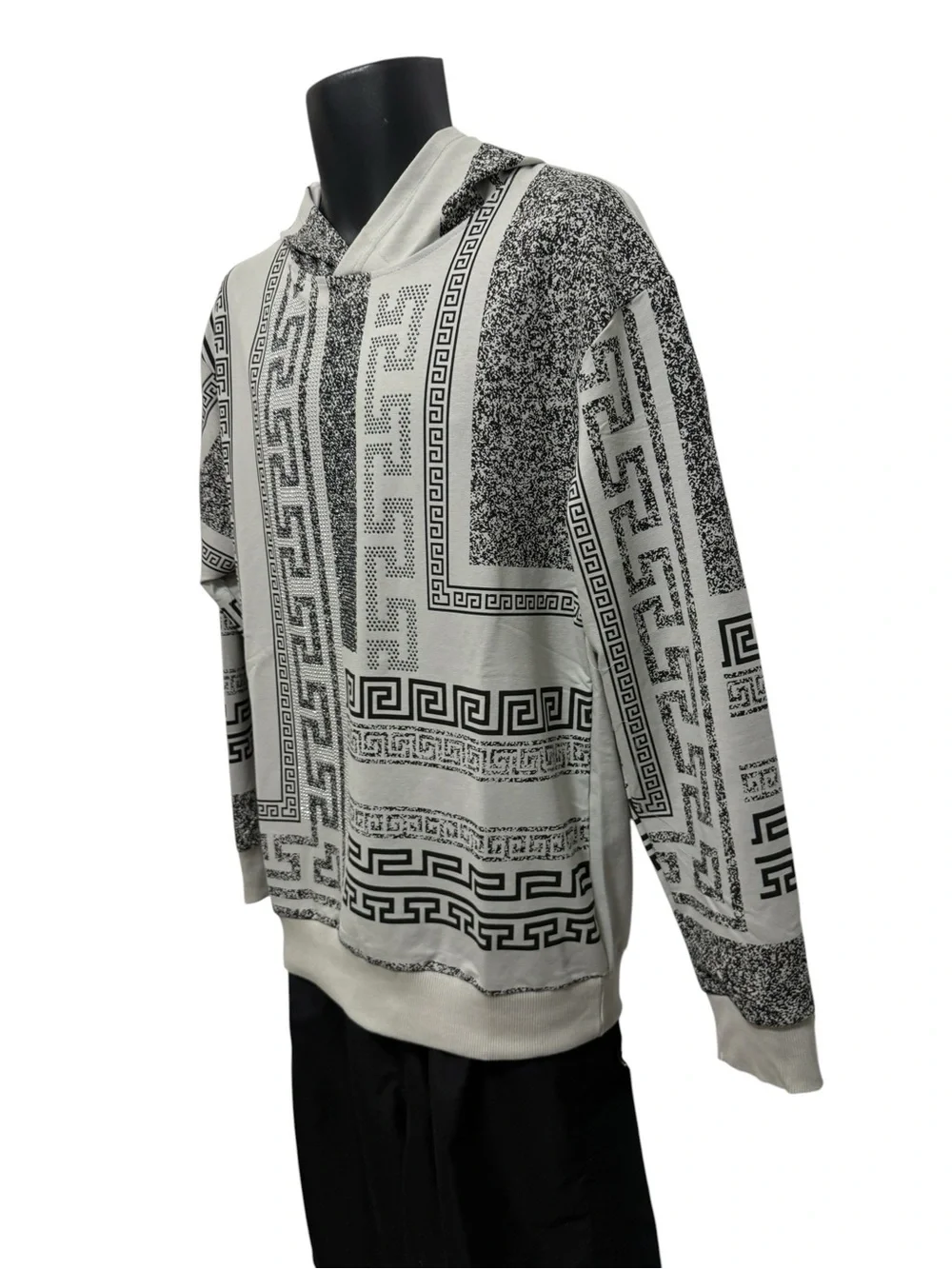 LAVERITA shimmering hooded