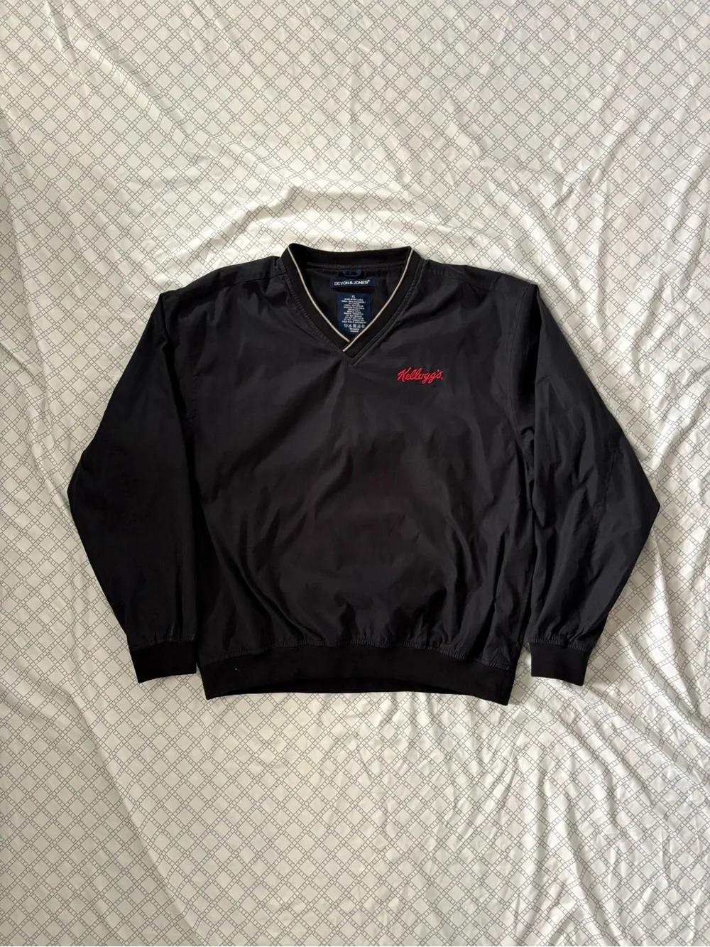 Devon & Jones Kellogg’s Black V-Neck Pullover Sweater