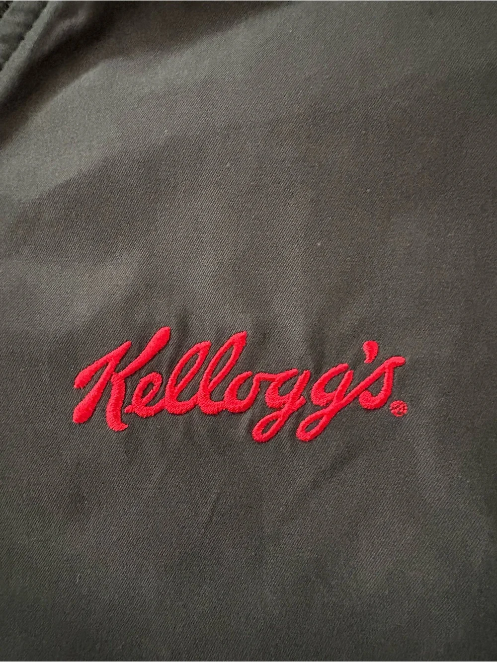 Devon & Jones Kellogg’s Black V-Neck Pullover Sweater