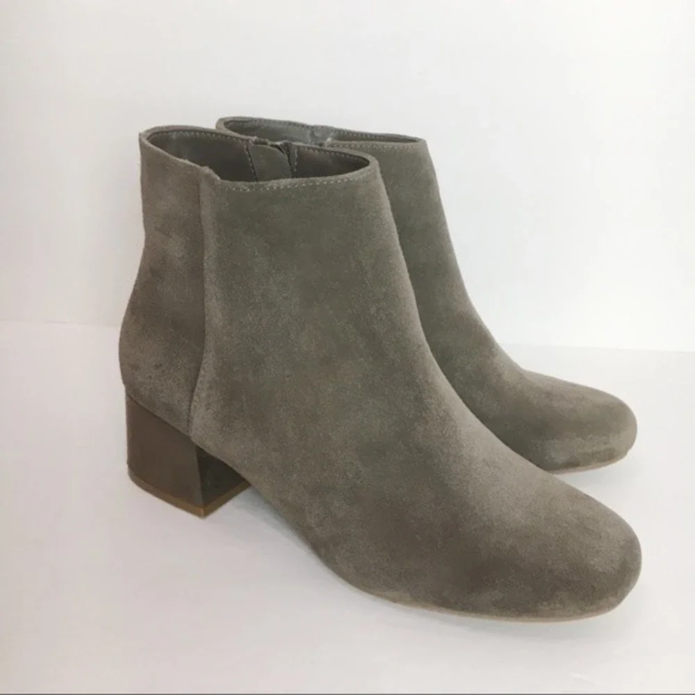 Kenneth Cole kenneth cole
