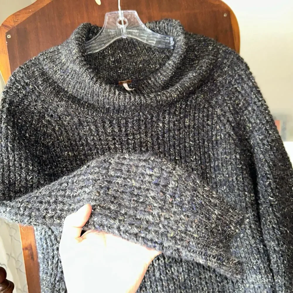 Free People Women's Dylan Tweedy Square Knit Turtleneck Sweater size small