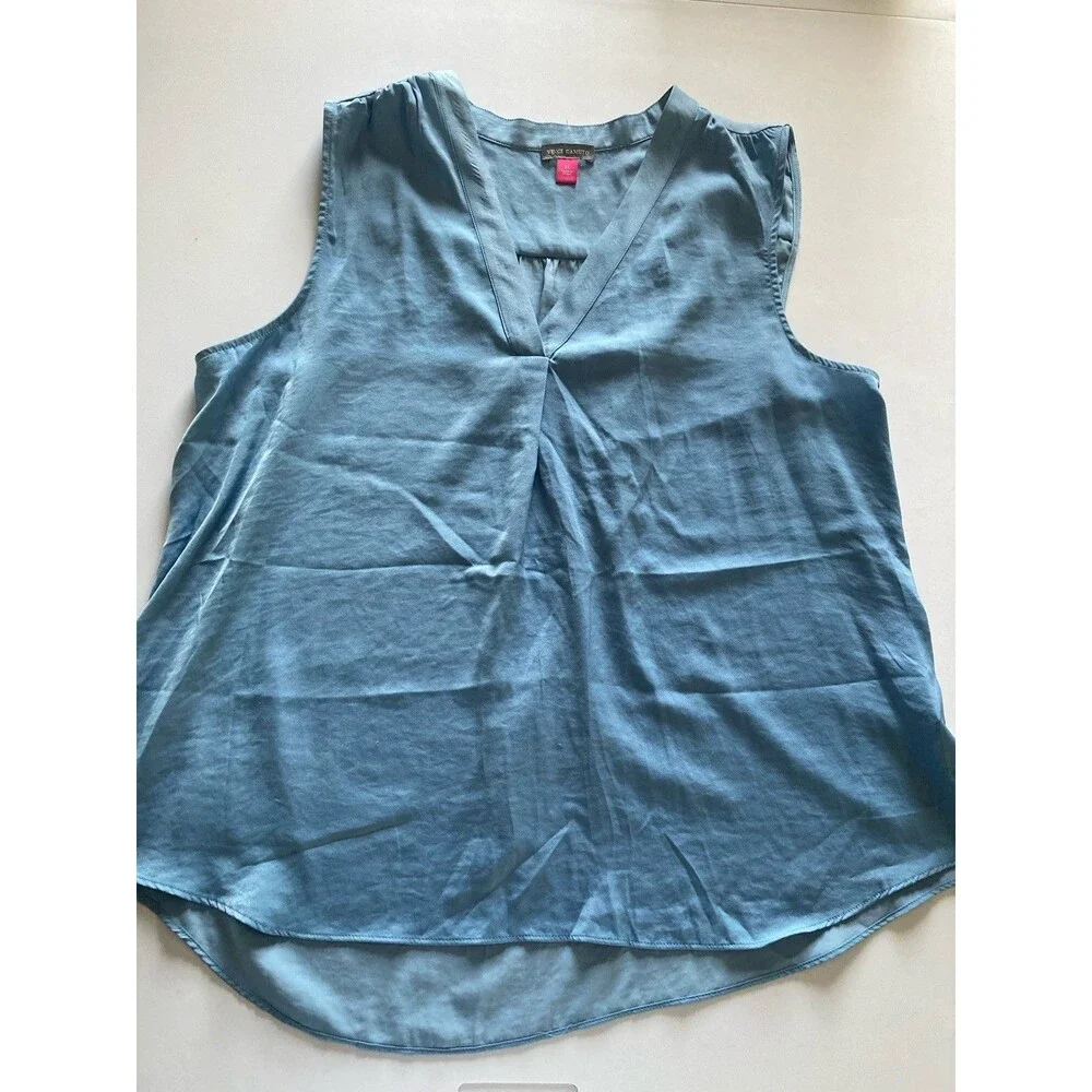 Vince Camuto Top XL Light Blue Sleeveless Lightweight Good Condition Relaxed