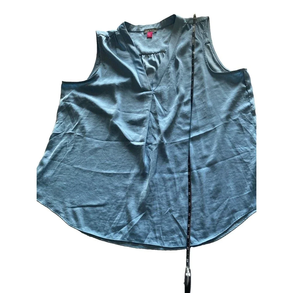 Vince Camuto Top XL Light Blue Sleeveless Lightweight Good Condition Relaxed