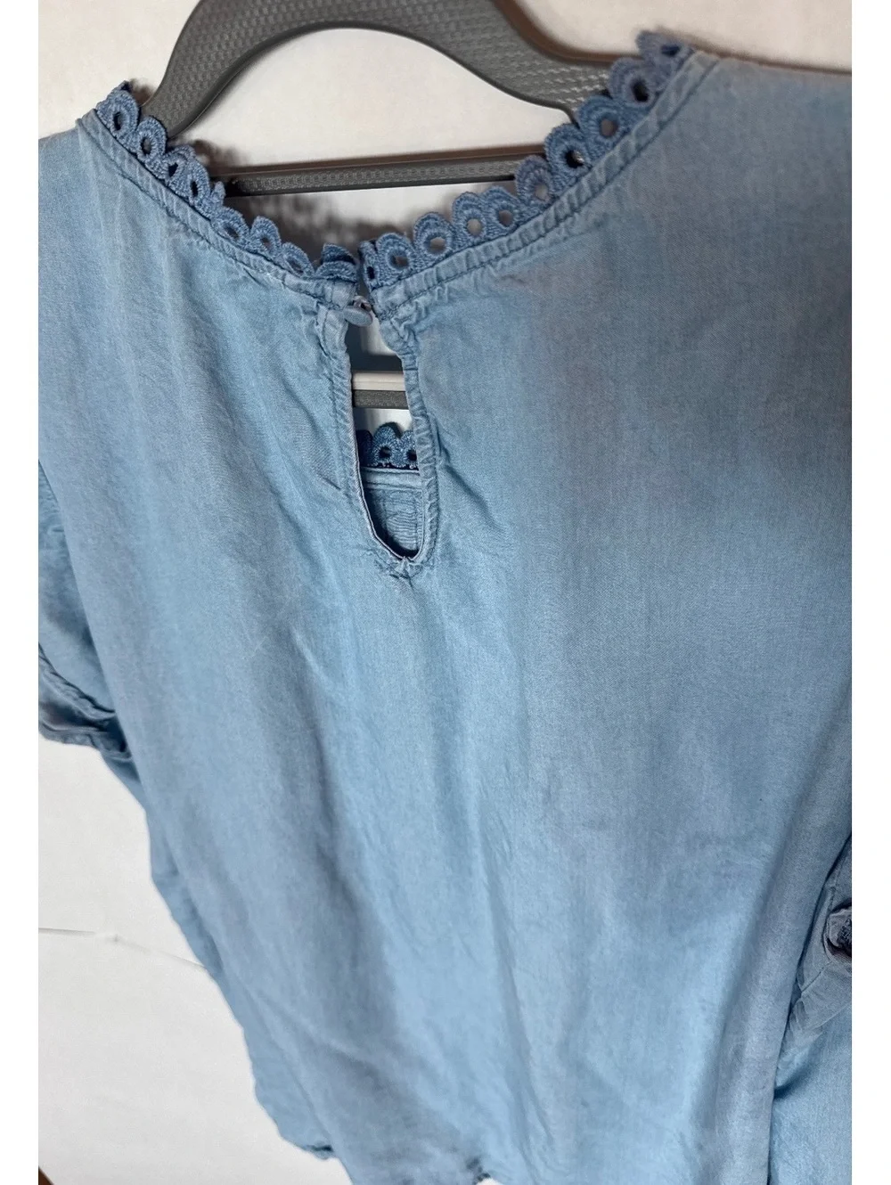 Perch by Blu Pepper Women's 2XL Blue Lyocell Blouse with Lace Trim
