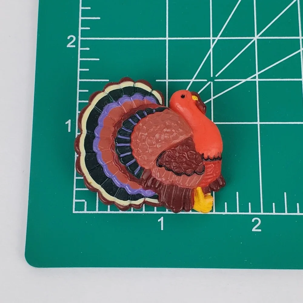 Vintage Hallmark Plastic Multicolor Turkey Thanksgiving Brooch Pin Fall