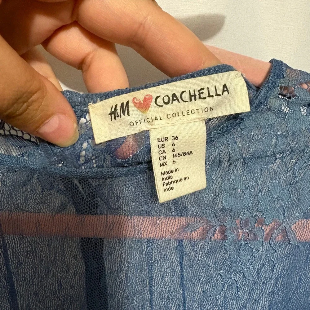 H&M loves coachella