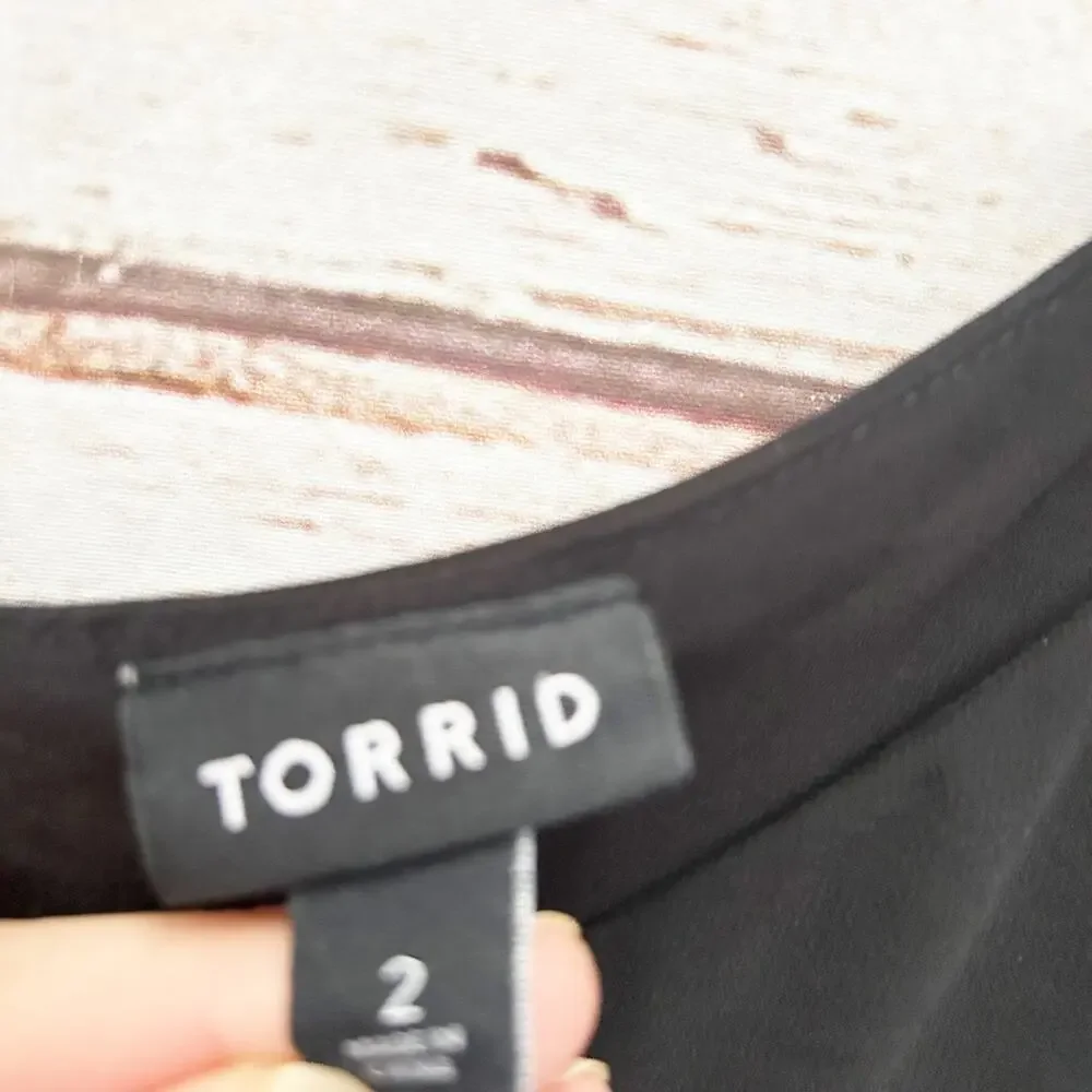 torrid black neck