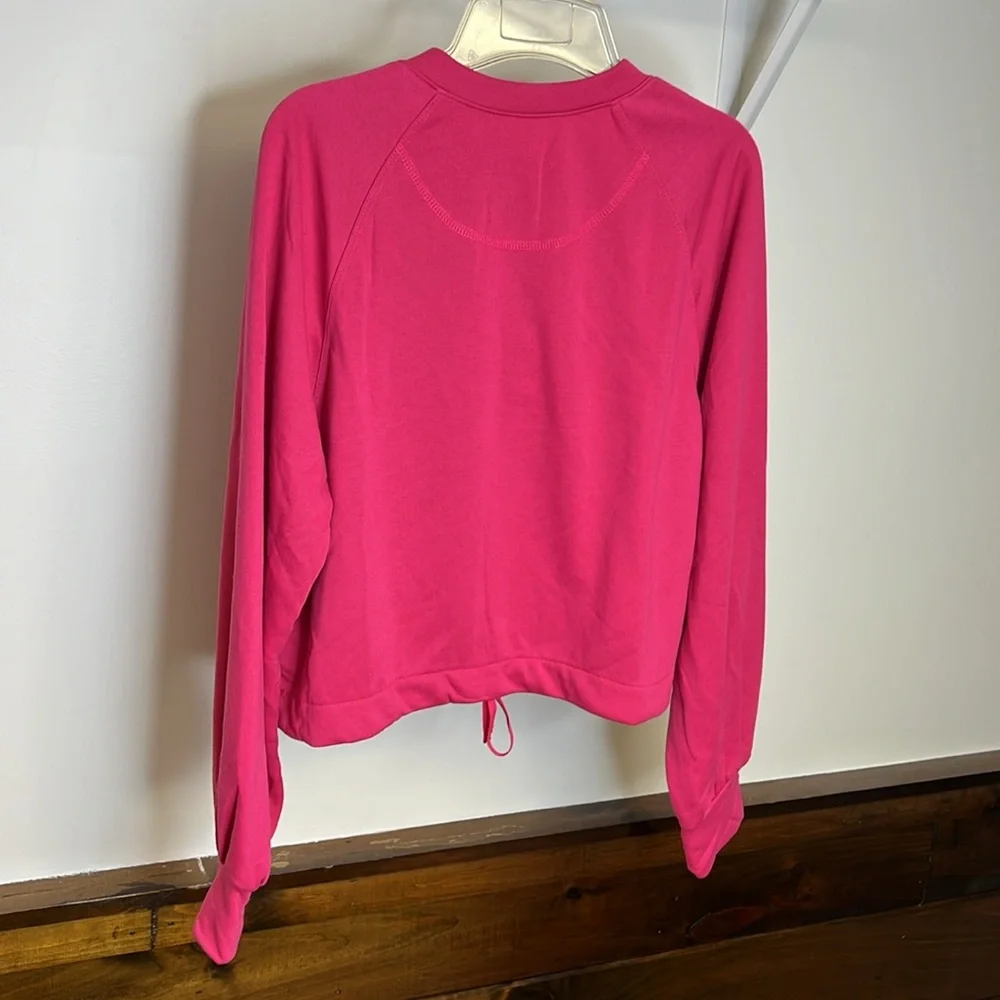 Amazon pink cropped