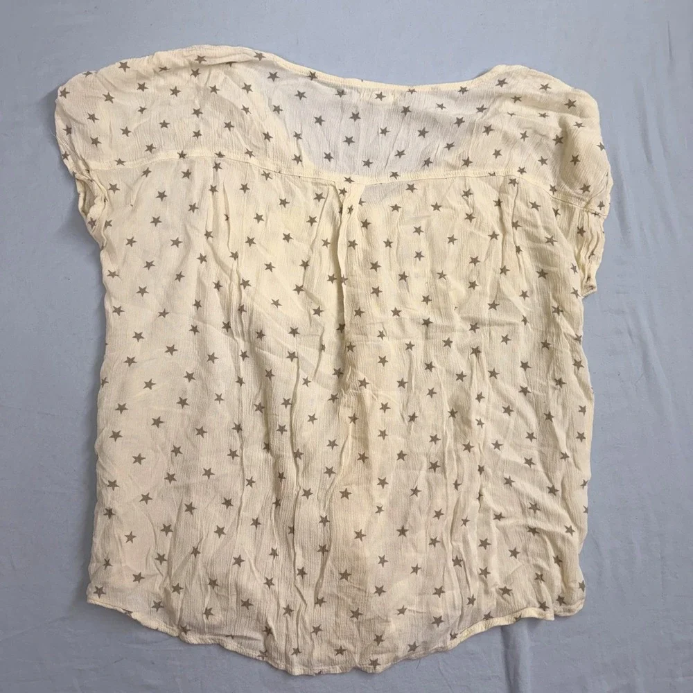 Maurices cream colored