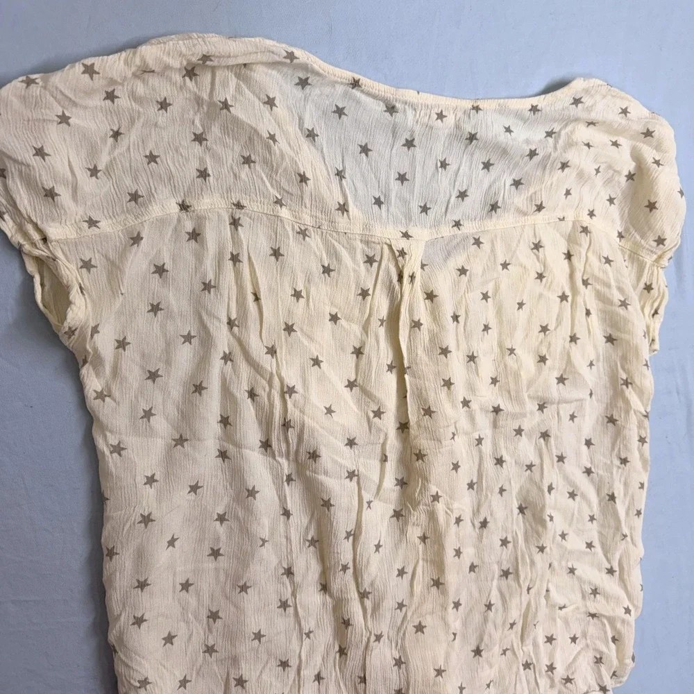 Maurices cream colored